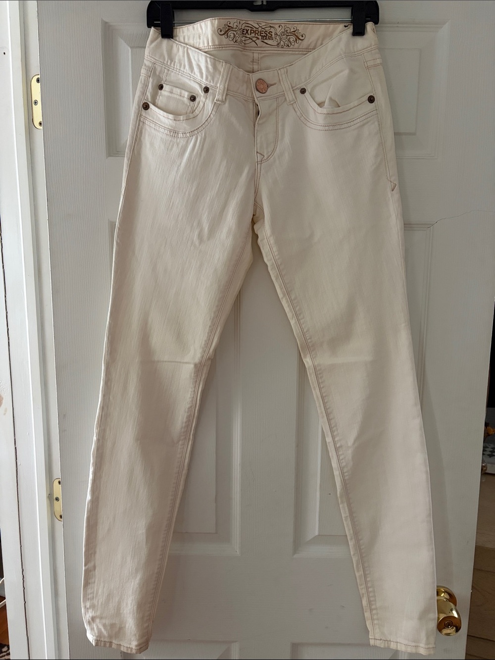 Express Women's Skinny Jeans in Cream